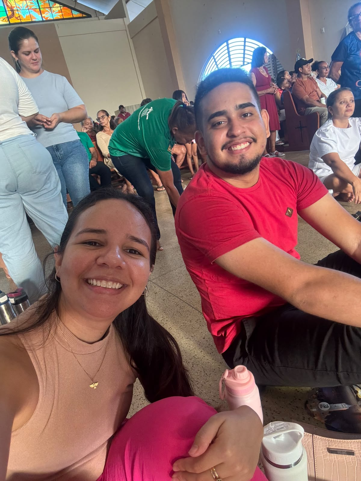 Momento espontâneo do casal